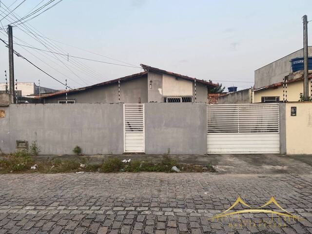 #1097 - Casa para Venda em Parnamirim - RN