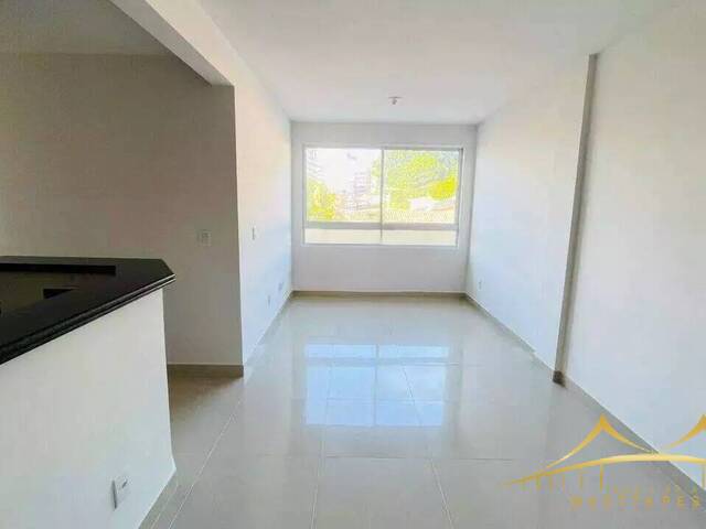 #989 - Apartamento para Locação em Natal - RN