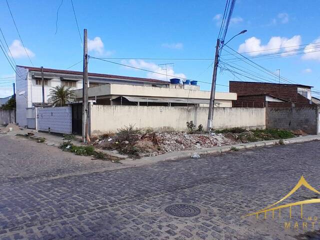 #1035 - Casa para Venda em Natal - RN